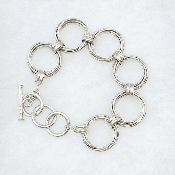 ⭐️FINAL SALE!⭐️ Silpada Sterling Silver Circle Link Toggle Bracelet B1235 - Picture 9 of 13